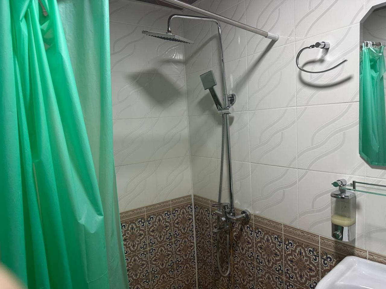 Shukrona Guest House Бухара Екстер'єр фото